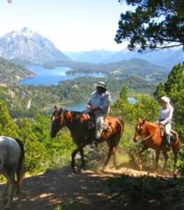 Cabalgata por el bosque de Cohiues - Imagen 4