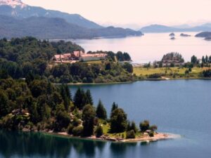 Circuito Chico y Cerro Campanario: explorá Bariloche como nunca antes - Imagen 2