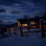 Noche Encantada: Cena en Refugio de Montaña con Ascenso 4x4